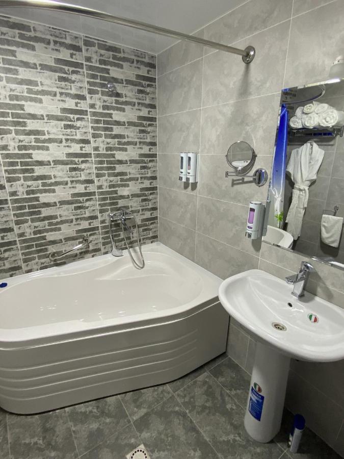 Hotel Vatan Plaza Taskent Exterior foto