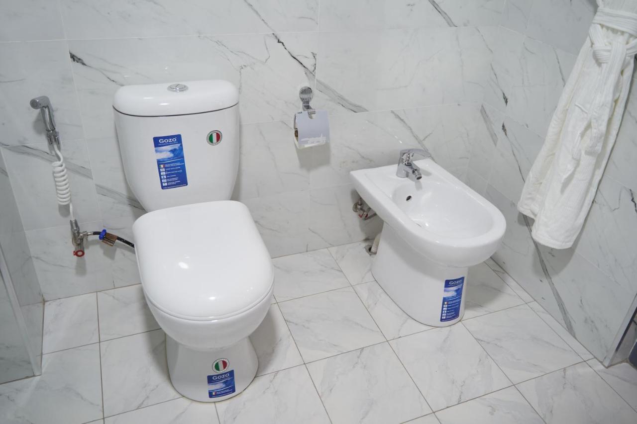Hotel Vatan Plaza Taskent Exterior foto
